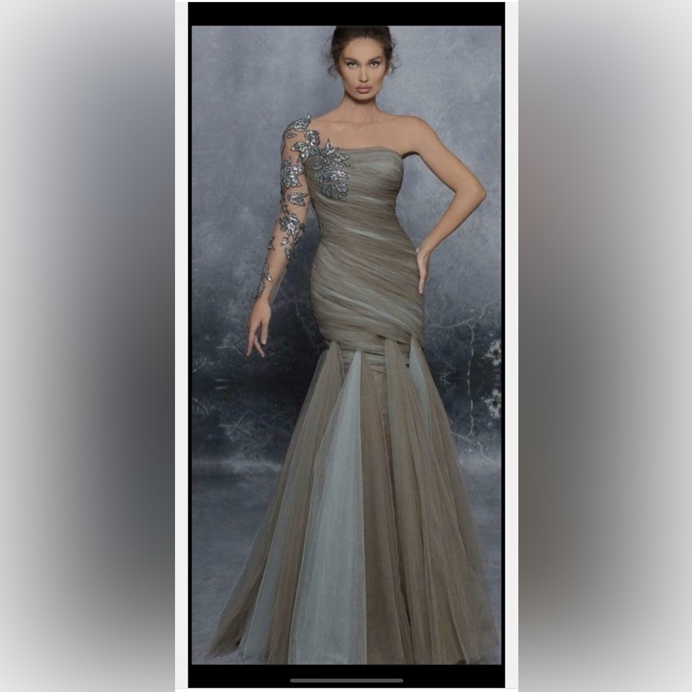Tarik Ediz One Shoulder Gray Gown